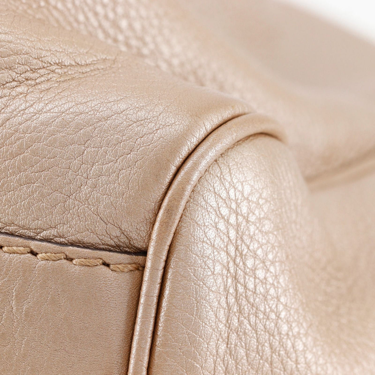 Gucci Sukey Guccissima Leather Metallic Beige Handbag — view 4