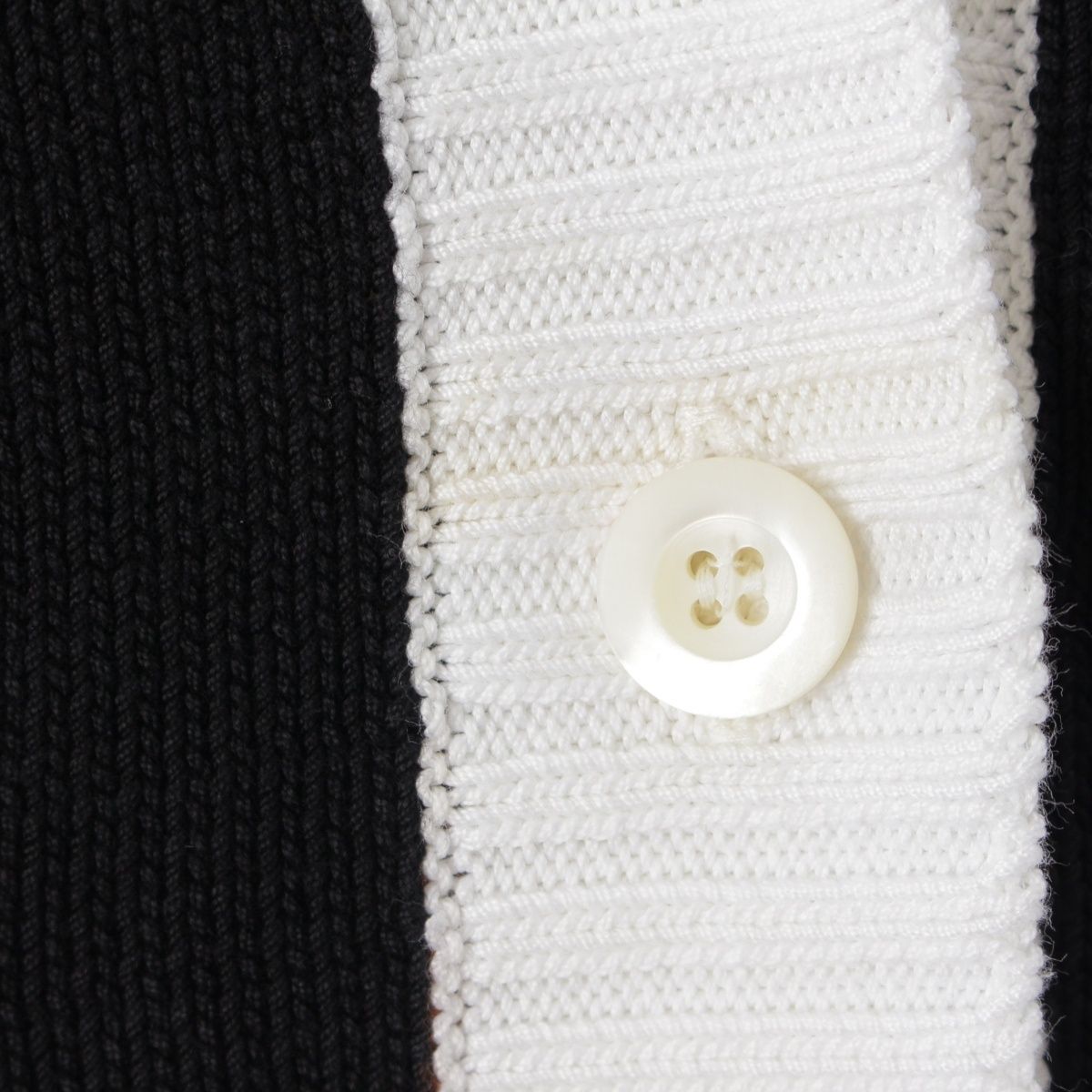 Prada Cotton Knit Logo Embroidery Cropped Cardigan Top Black White 36 — view 8