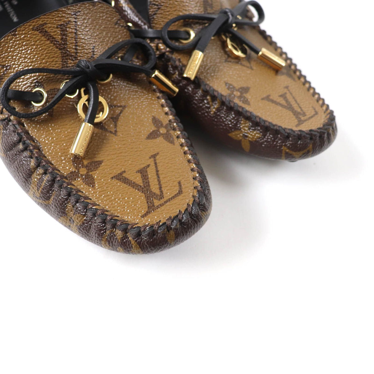Louis Vuitton Gloria Line Monogram Reverse LV Leather Driving Shoes Slip-on — view 8