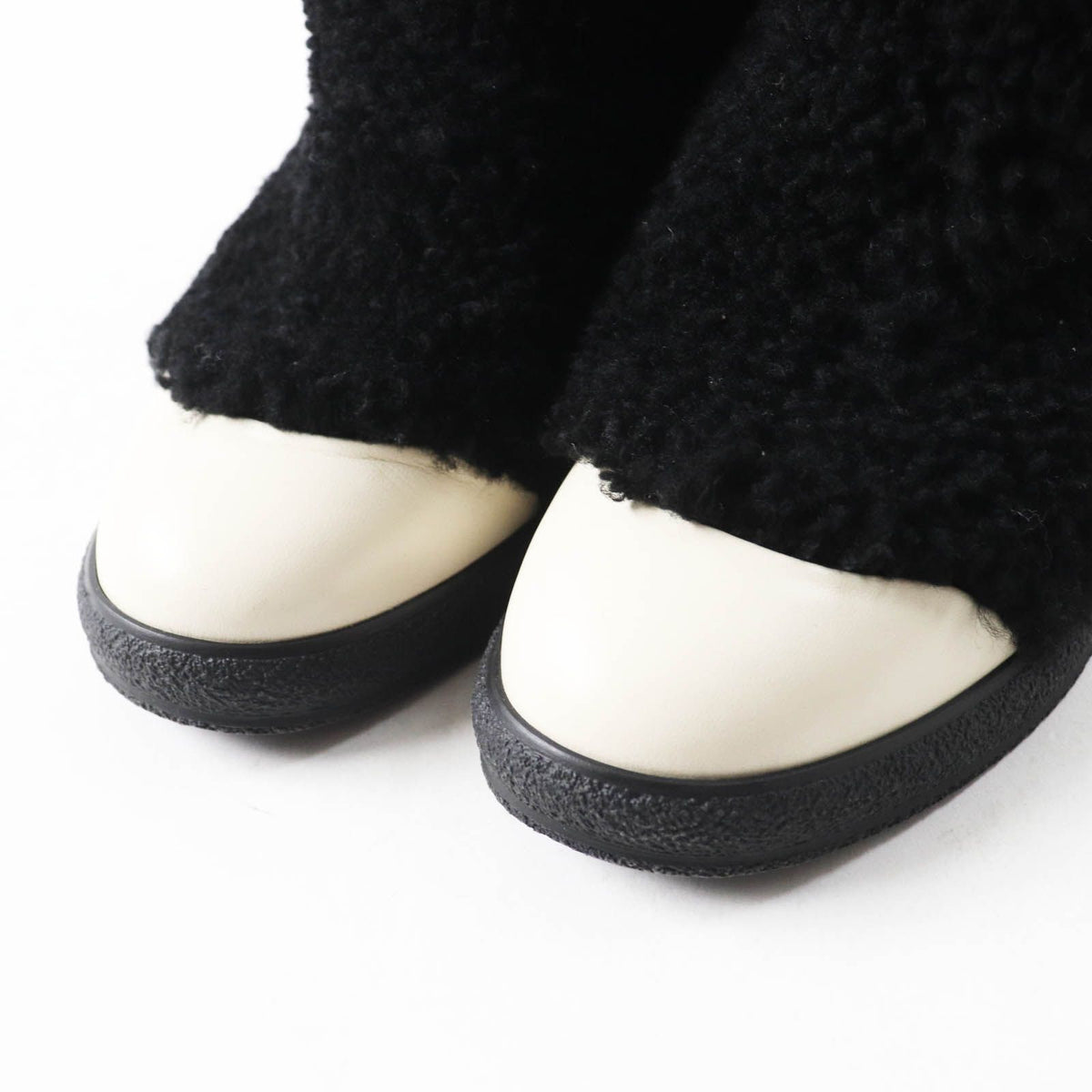 Chanel CC Logo Leather Shearling Boots Short Black White — view 5
