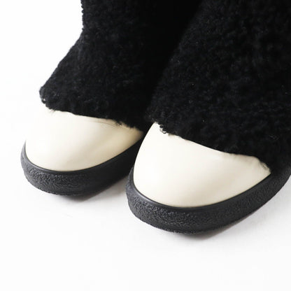 Chanel CC Logo Leather Shearling Boots Short Black White — view 5