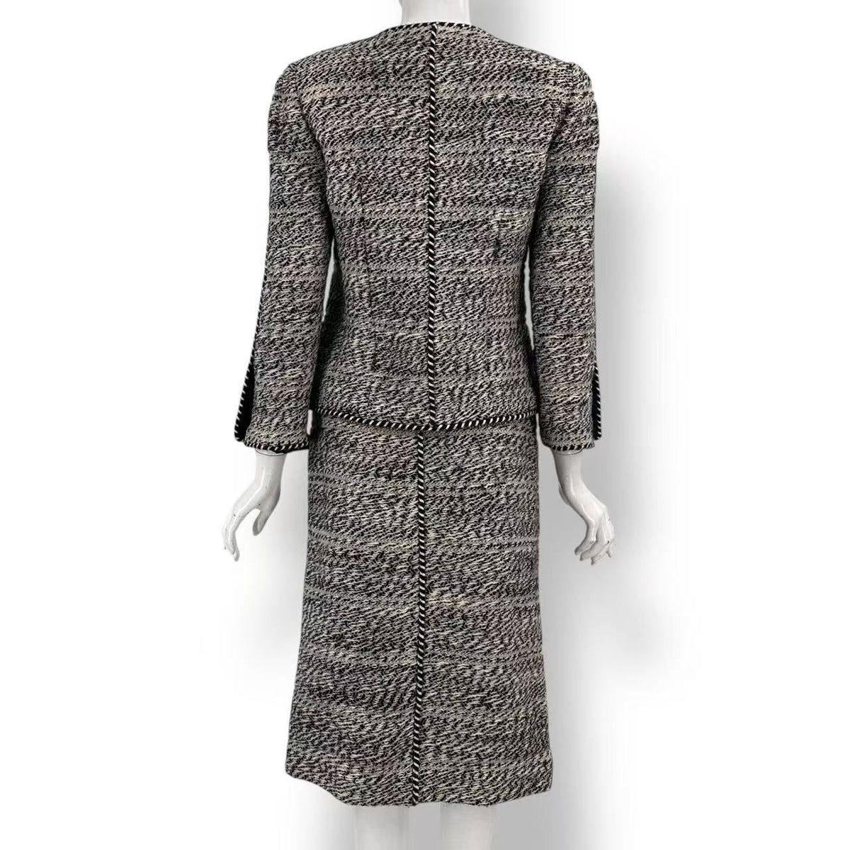 Chanel Suits Set Jacket Skirt Black White — view 3
