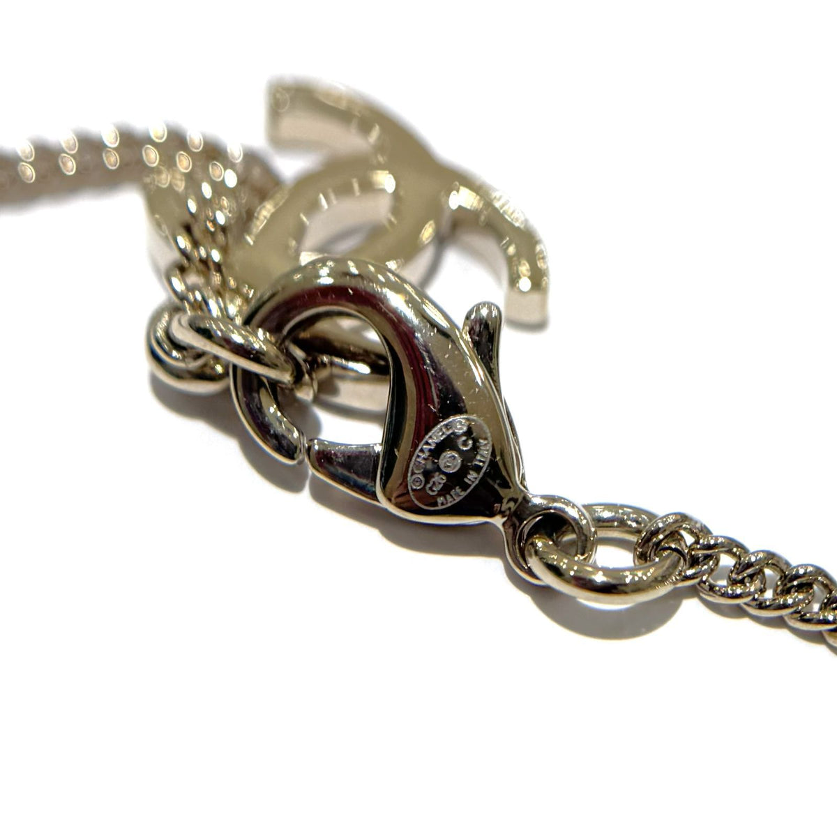 Chanel Necklace Bambi Faux Pearl Color Stone — view 4