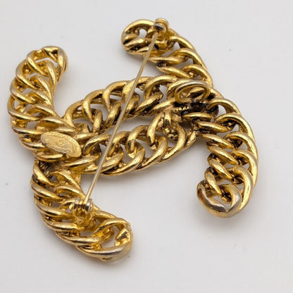 Chanel Brooch CC Logo Chain Gold First Era Vintage — view 5