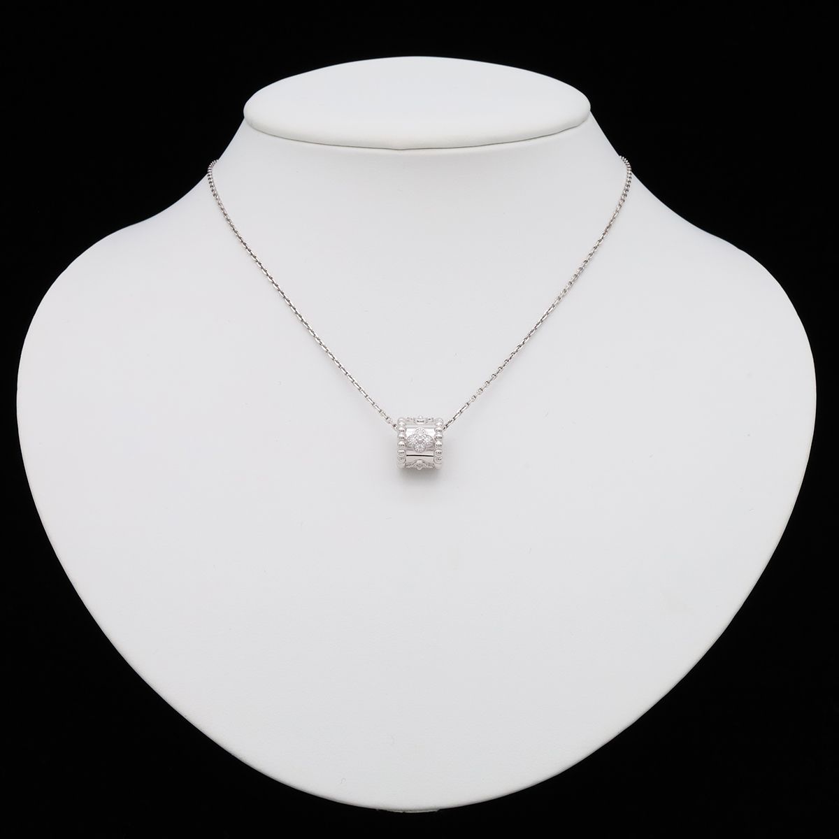 Van Cleef & Arpels Perlee Clover Pendant 18k White Gold Diamond — view 7