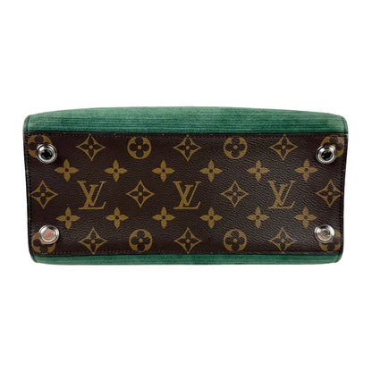 Louis Vuitton Shoulder Bag Wild Animals City Steamer PM — view 4