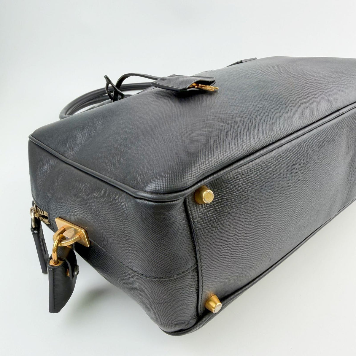 Prada Saffiano Triangle Logo Bowling Shoulder Bag Leather Black Gold Vintage — view 7