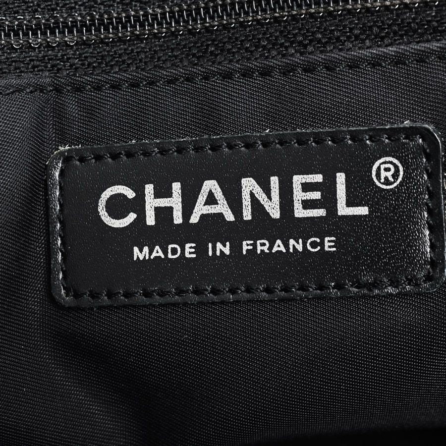 Chanel Tote Bag New Travel Line PM — view 6