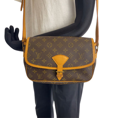 Louis Vuitton Monogram Solonge Brown Leather Shoulder Bag Pochette — view 3