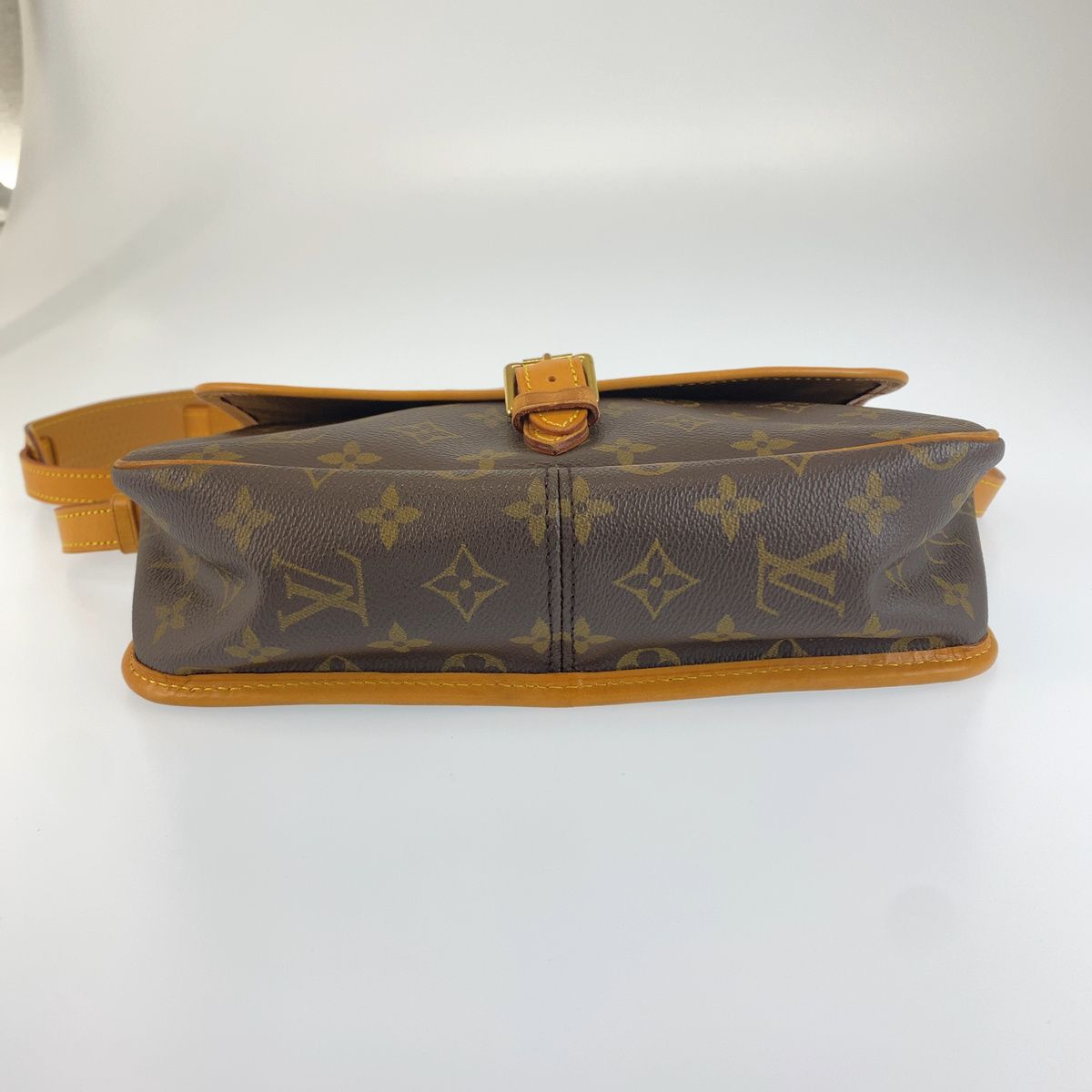 Louis Vuitton Monogram Solonge Brown Leather Shoulder Bag Pochette — view 8