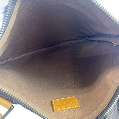 Louis Vuitton Monogram Pochette Bosphore Brown Leather Shoulder Bag — view 7