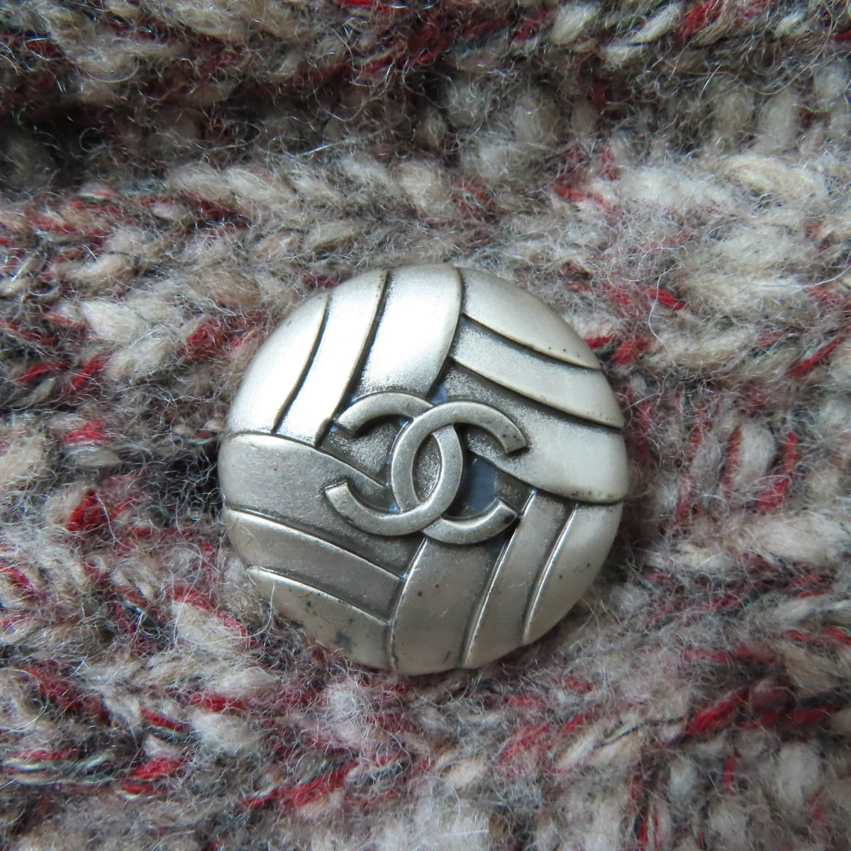 Chanel Cashmere Alpaca Blend CC Logo Button Mixed Knit Cardigan Red 34 — view 5