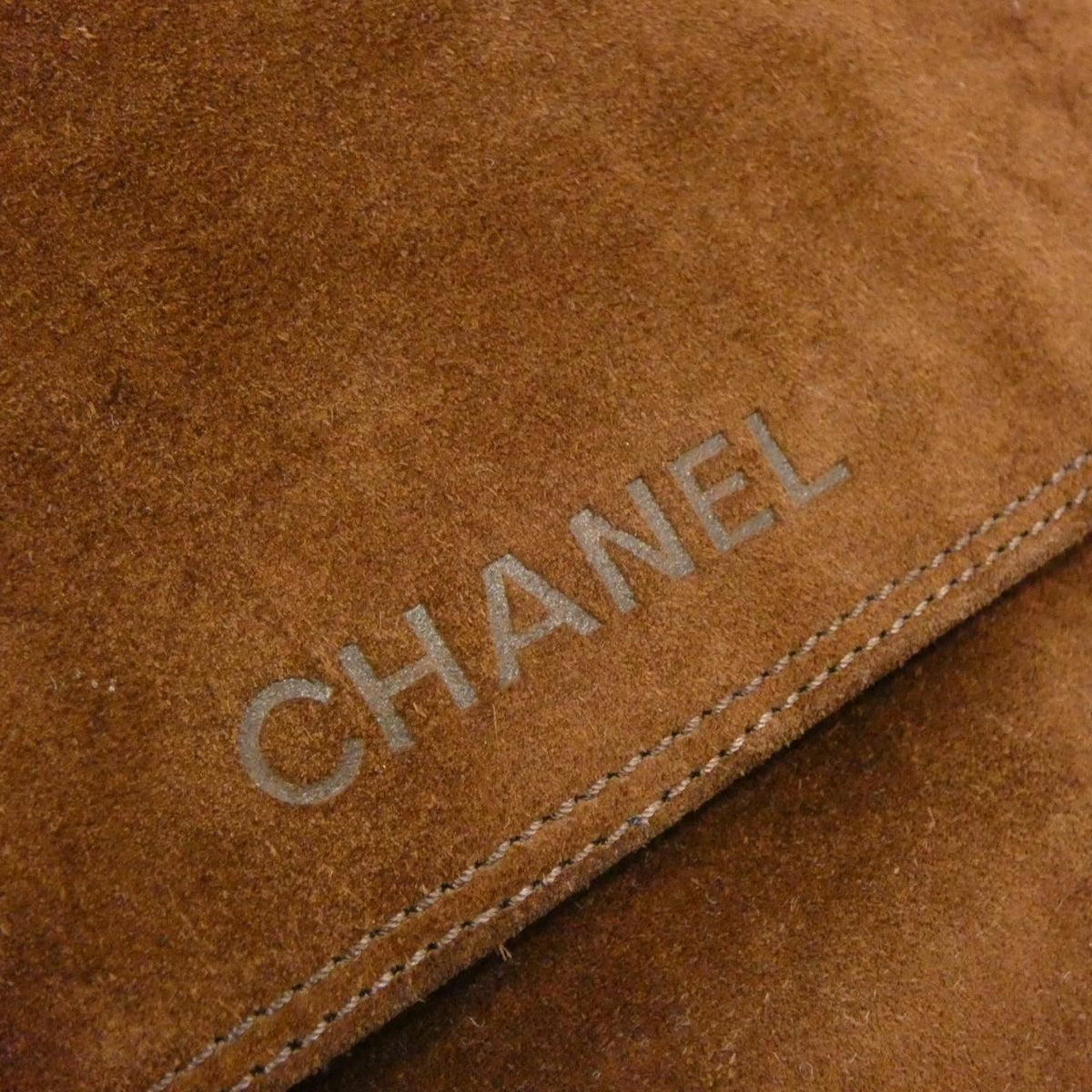 Chanel Vintage Shoulder Bag — view 4