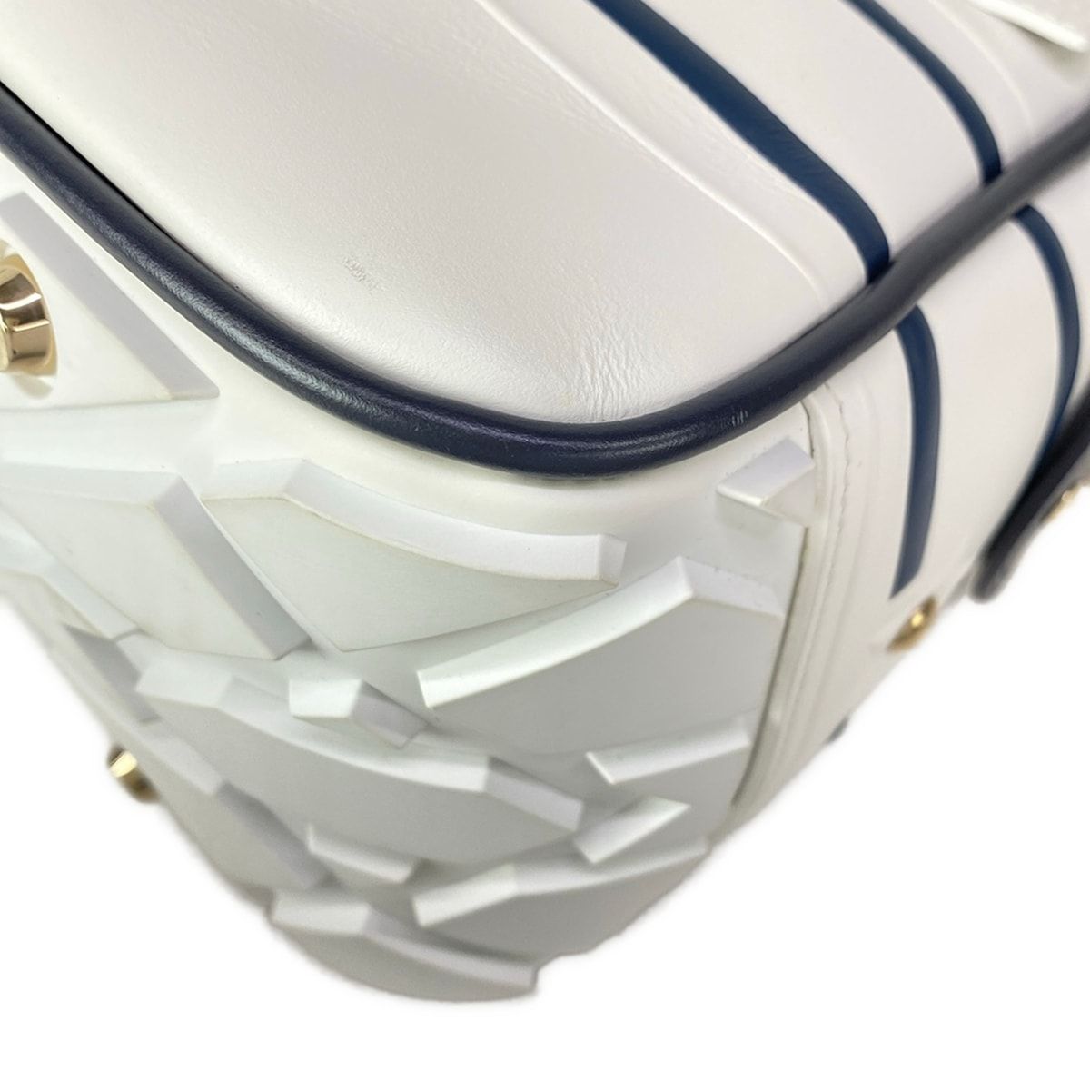 Dior Vertical Bowling Bag White Navy Vibe Leather — view 6