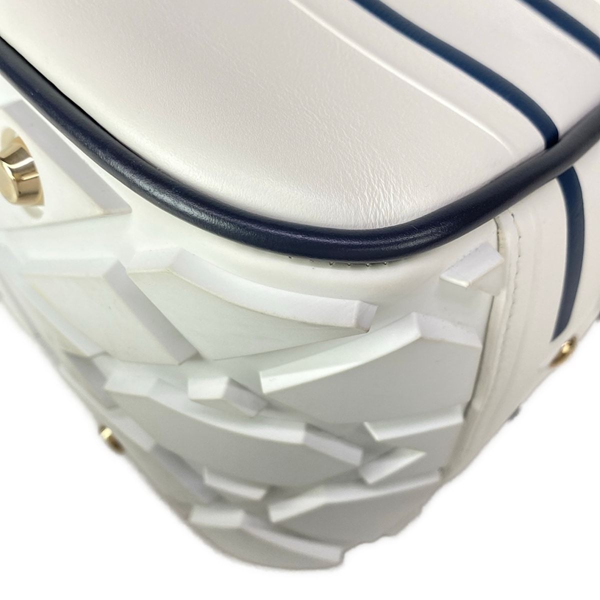 Dior Vertical Bowling Bag White Navy Vibe Leather — view 8