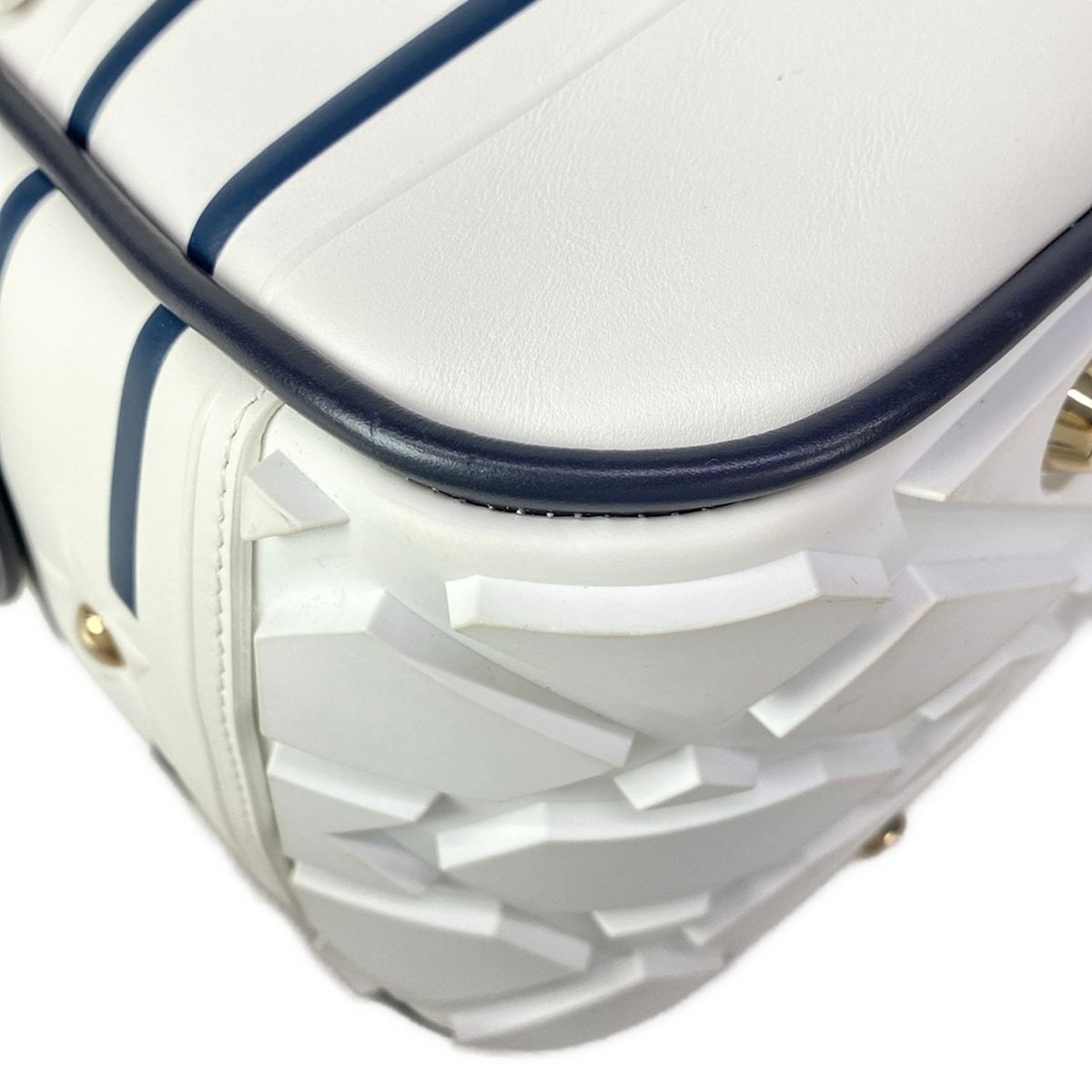 Dior Vertical Bowling Bag White Navy Vibe Leather — view 7