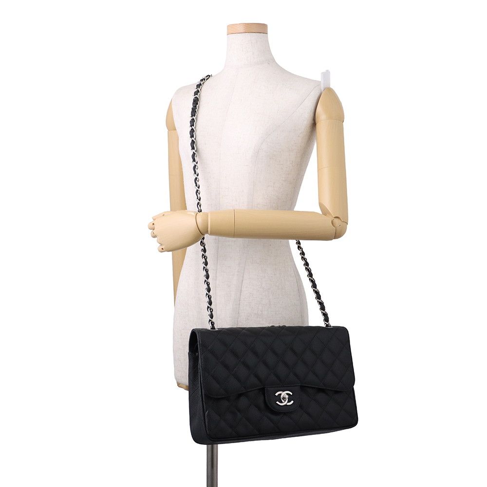 Chanel Chain Shoulder Bag Quilted 30 CC Logo Caviar Leather Black — view 5