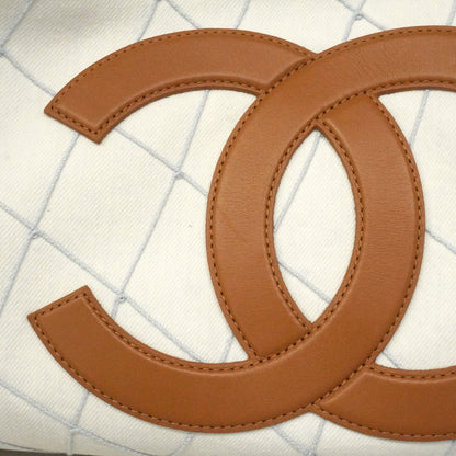Chanel Chain Tote Bag Coco Beach Denim Blue Gold — view 8