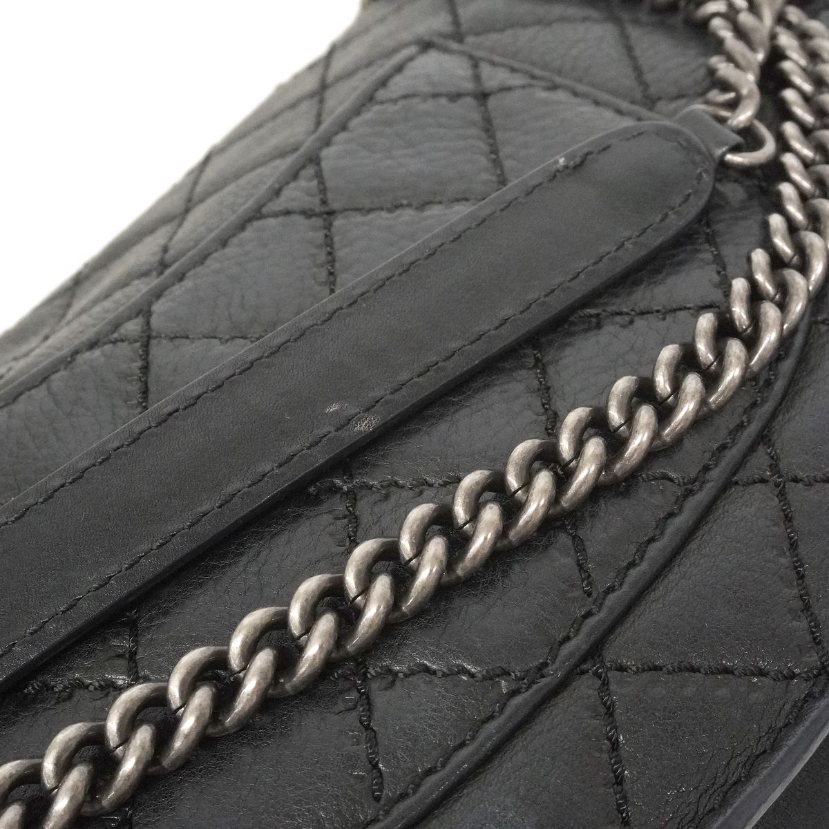 Chanel Shoulder Bag Quilted Leather Black Silver — view 8