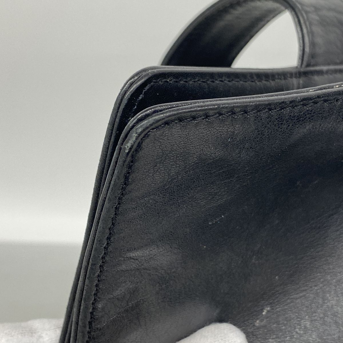 Chanel Tote Bag Lambskin Black Gold — view 7