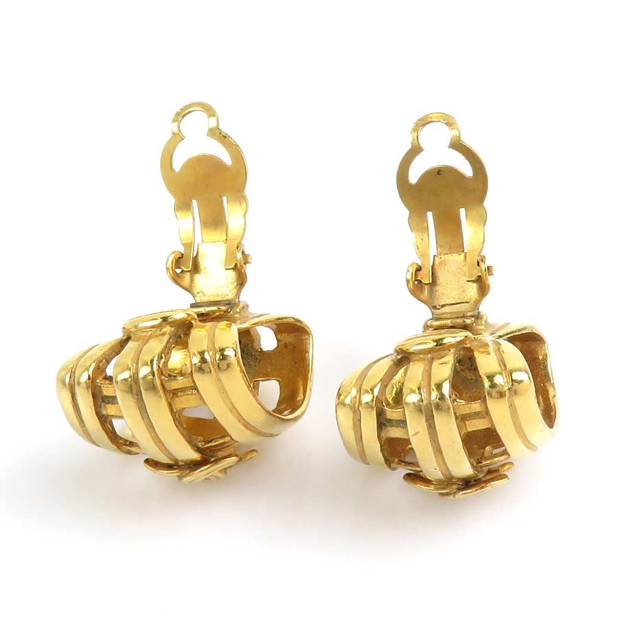 Chanel Earrings CC Logo — view 7