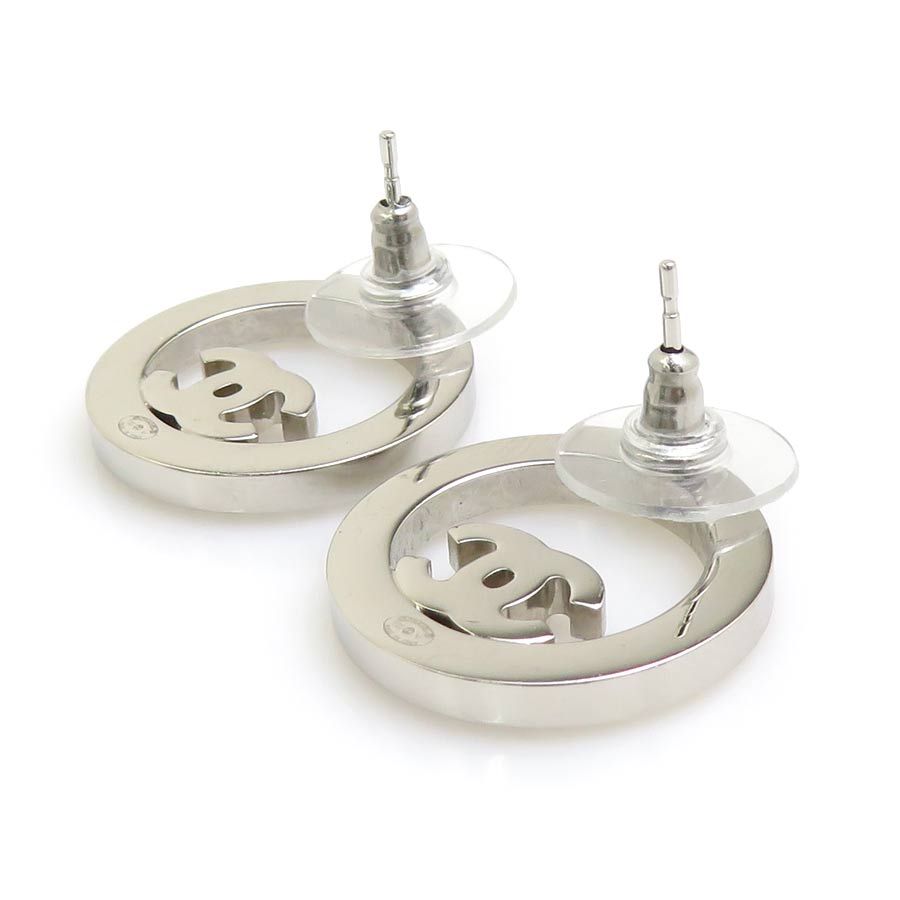 Chanel Earrings CC Logo — view 4