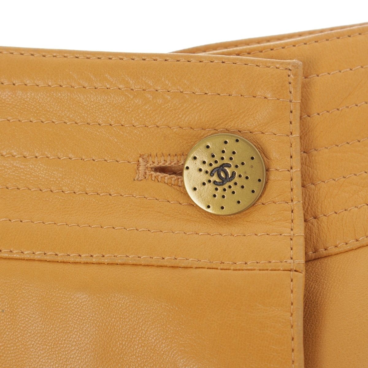 Chanel 01A Lambskin Coco Buttons Middle Skirt Yellow 38 — view 4