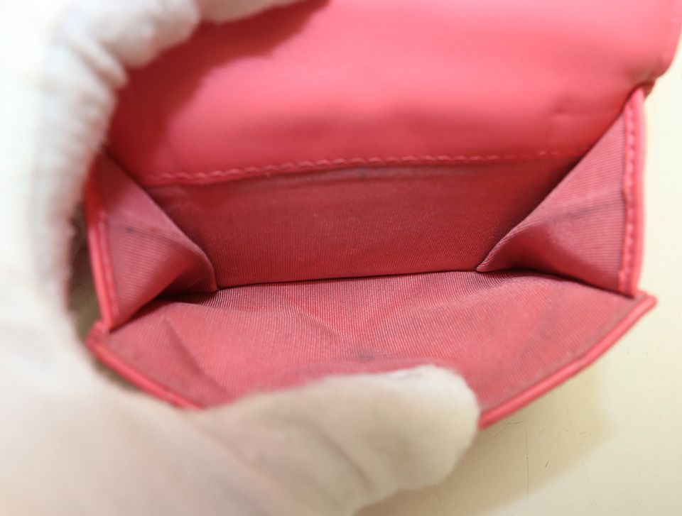 Chanel 19 Lambskin Trifold Wallet — view 7