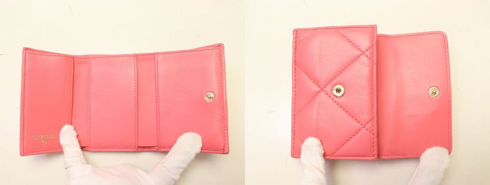 Chanel 19 Lambskin Trifold Wallet — view 4