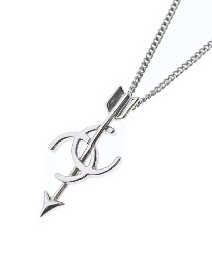 Chanel Necklace CC Logo