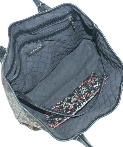 Chanel Coco Travel Tote Bag CC Logo — view 3