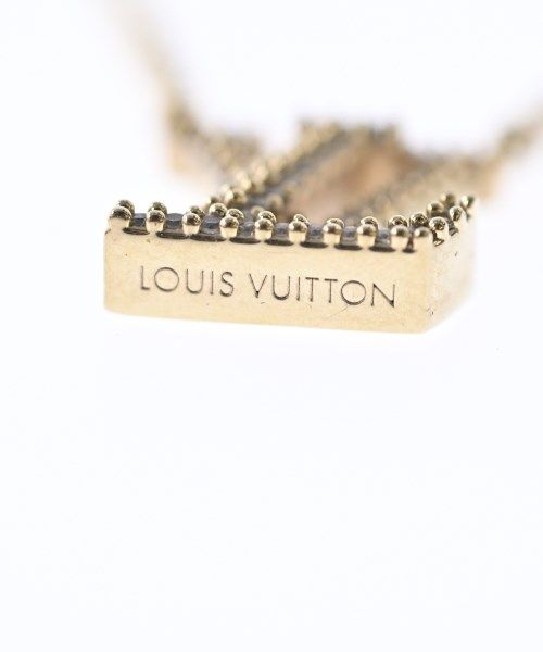 Louis Vuitton LV Iconic Necklace — view 3