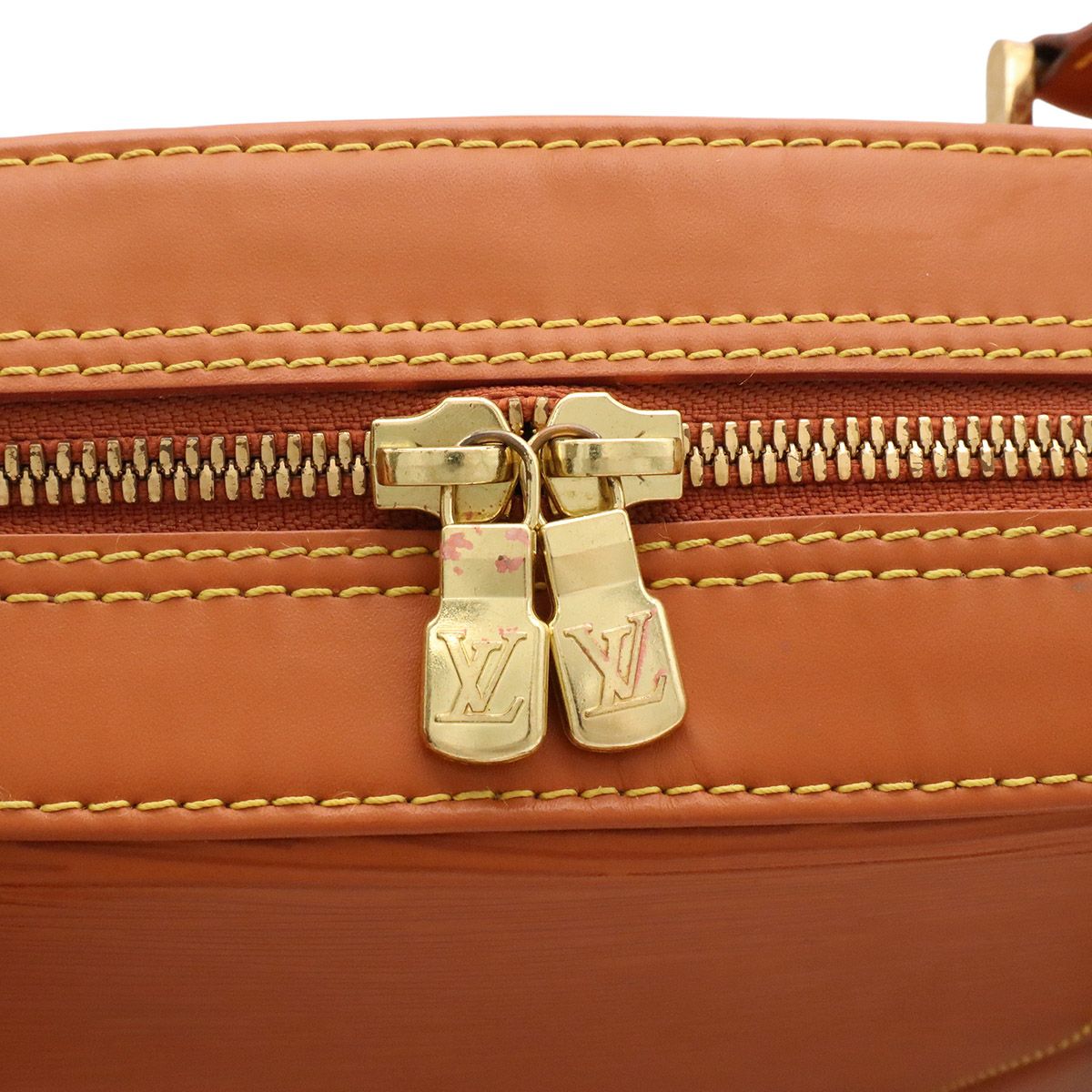 Louis Vuitton Epi Voltaire Shoulder Bag Cipango Gold — view 5