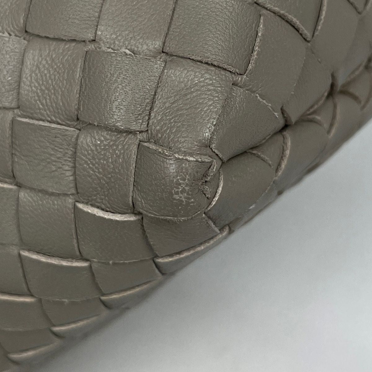 Bottega Veneta Handbag Intrecciato Leather Beige — view 3