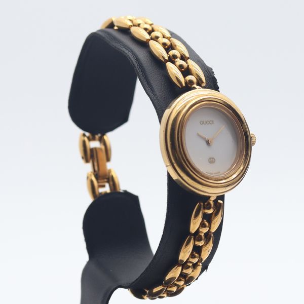 Gucci Operational Change Bezel 11/12 Bangle Watch White Dial — view 3