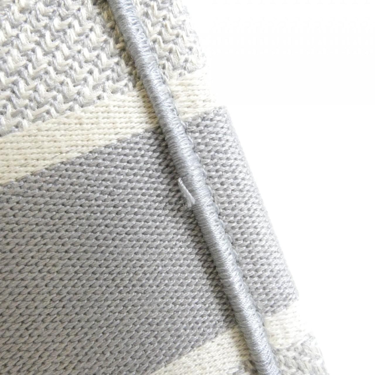 Dior Oblique Book Tote Bag Medium — view 4