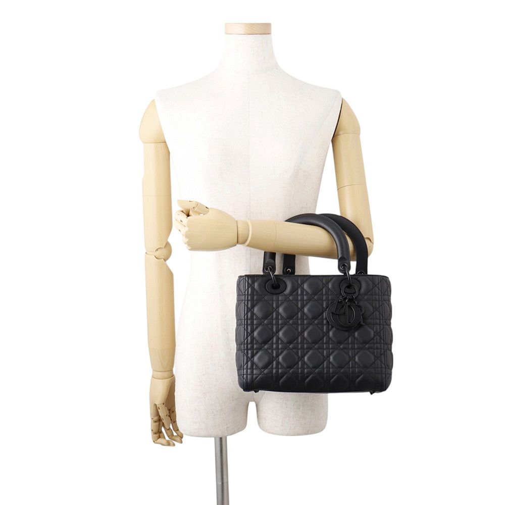 Dior Handbag Lady Cannage Medium Ultra Matte 2-Way Black — view 4