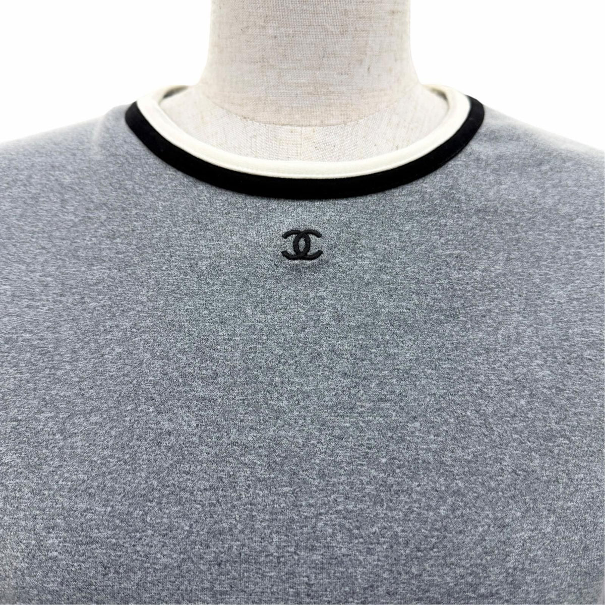 Chanel Vintage 98P CC Logo Embroidery Short Sleeve T-Shirt Top Gray 42 — view 2