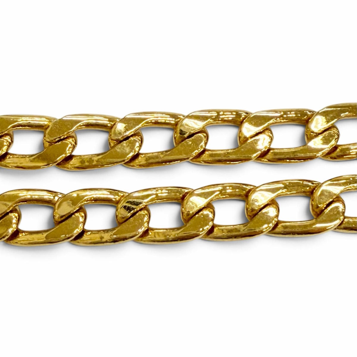 Chanel Vintage CC Logo Medallion Chain Belt Gold — view 6