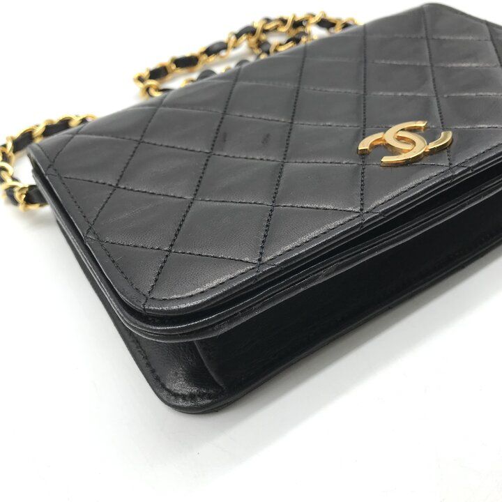Chanel CC Logo Mini Quilted Push Lock Chain Shoulder Bag Lambskin Black — view 5