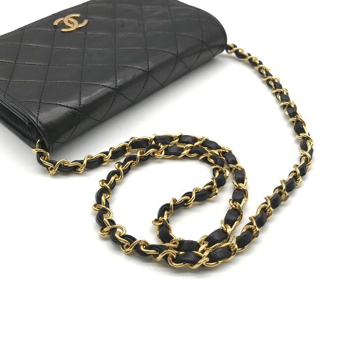 Chanel CC Logo Mini Quilted Push Lock Chain Shoulder Bag Lambskin Black — view 6