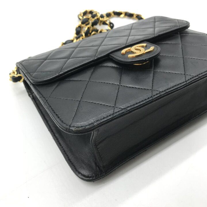 Chanel CC Logo Mini Quilted Push Lock Chain Shoulder Bag Lambskin Black — view 5
