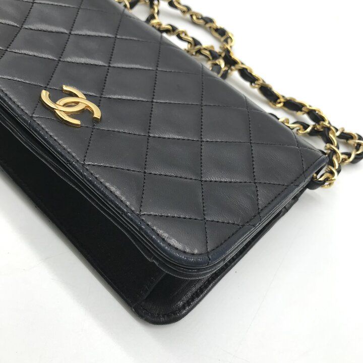 Chanel CC Logo Mini Quilted Push Lock Chain Shoulder Bag Lambskin Black — view 4