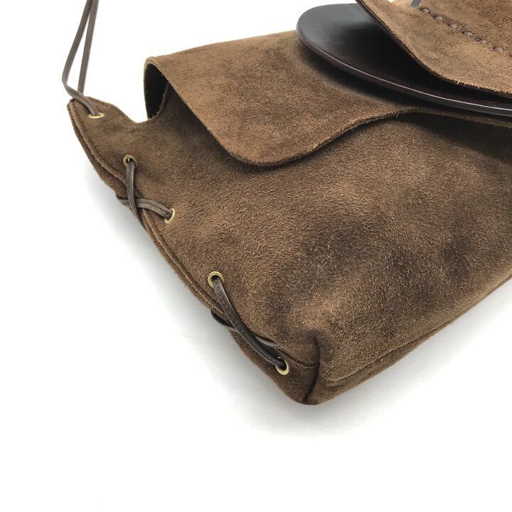 Gucci Suede Heart Vintage Mini Shoulder Bag Brown — view 5