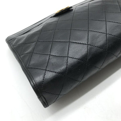 Chanel CC Logo Quilted Clutch Second Lambskin Leather Black — view 5