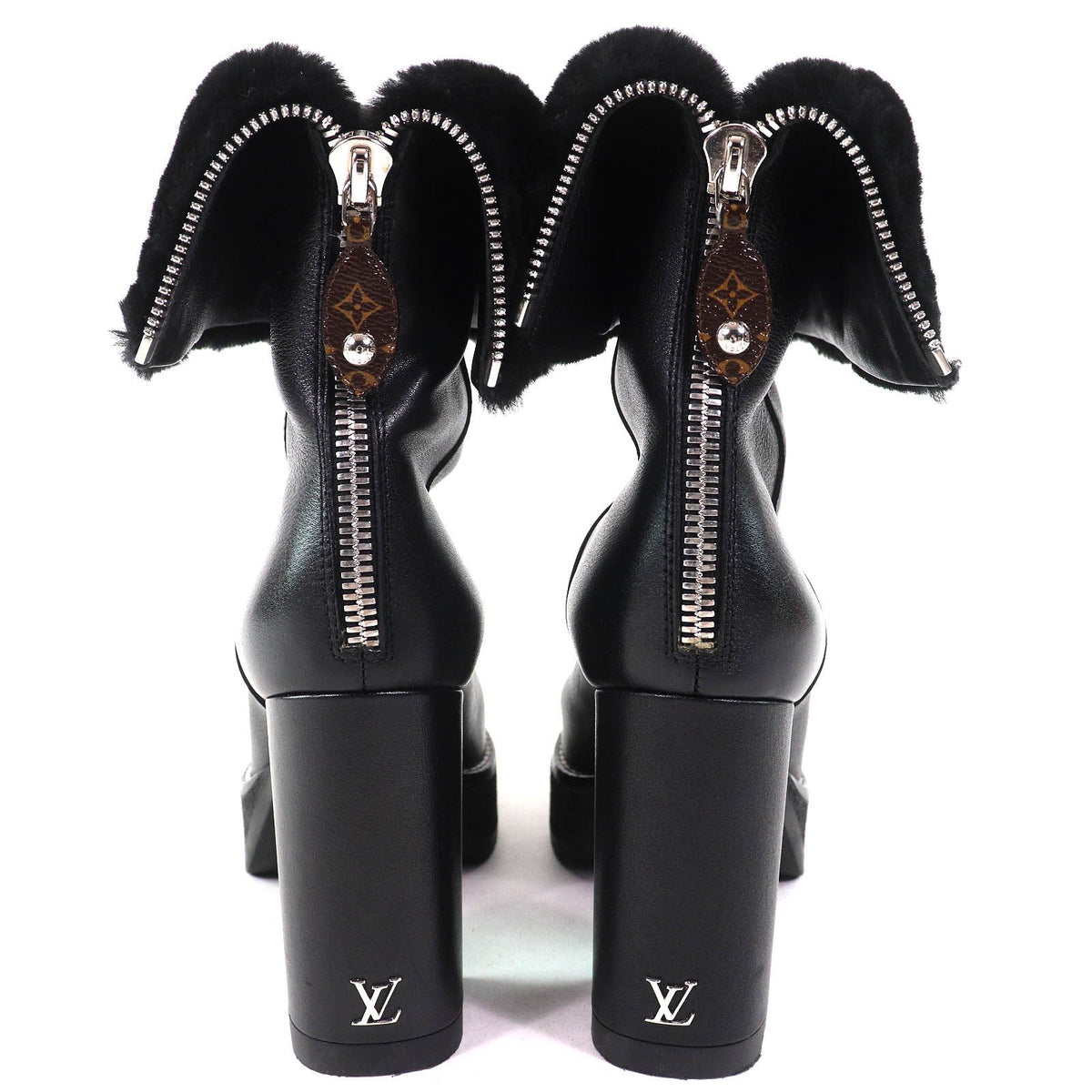 Louis Vuitton Beaubourg Line LV Logo Back Zip Design Shearling 2-Way Ankle — view 5