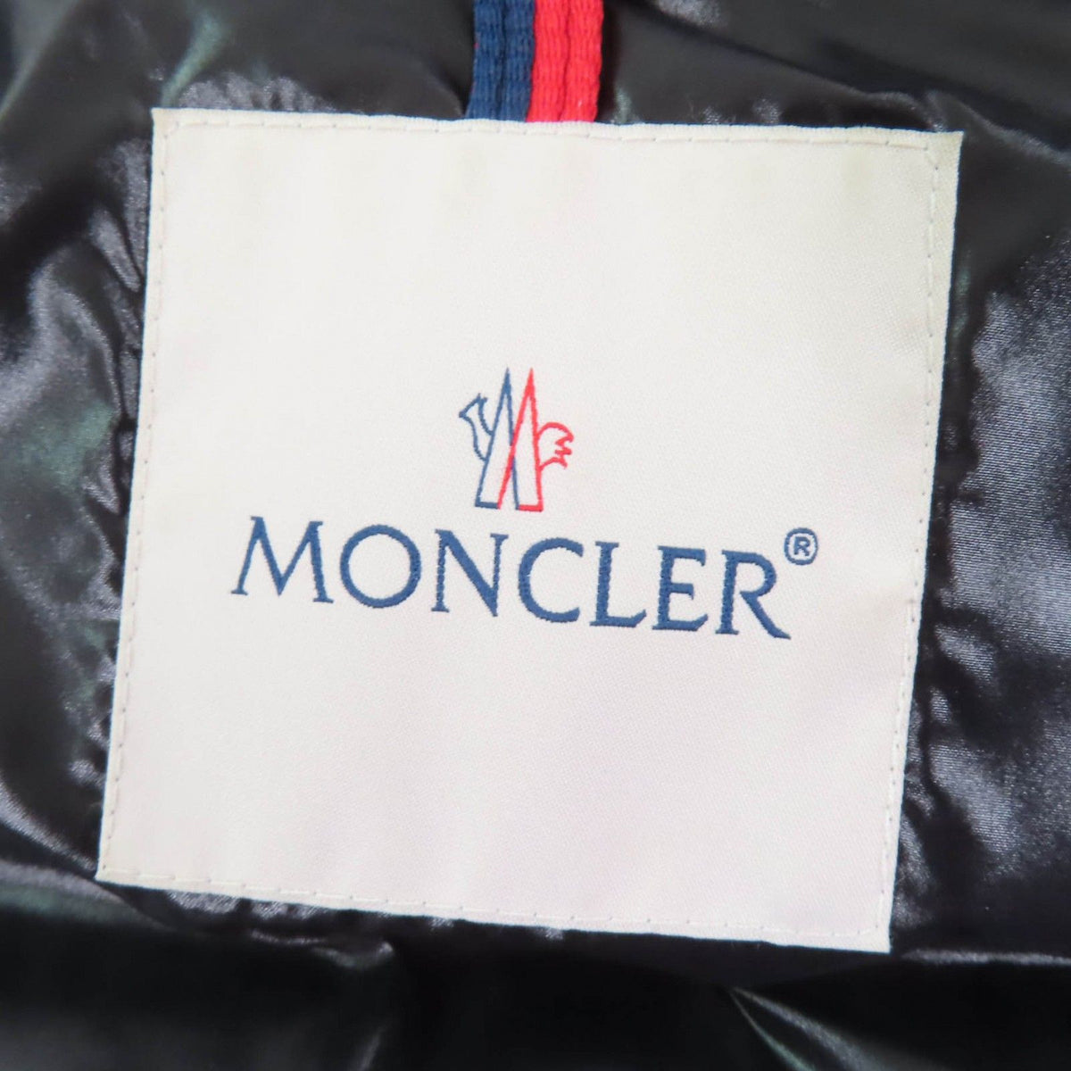 Moncler Balabio Logo Patch Ecorette Fur Hooded Down Vest Black — view 8