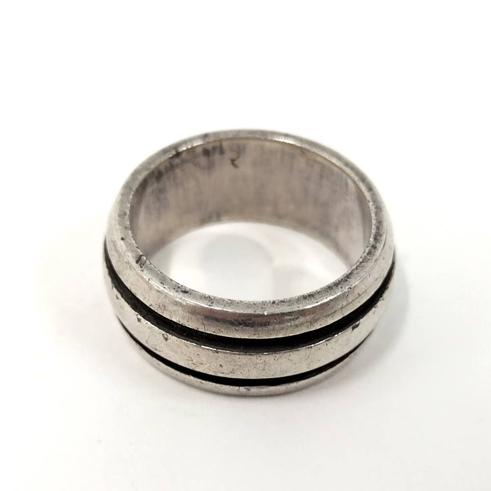 Tiffany & Co Grooved Double Line Ring Silver — view 4