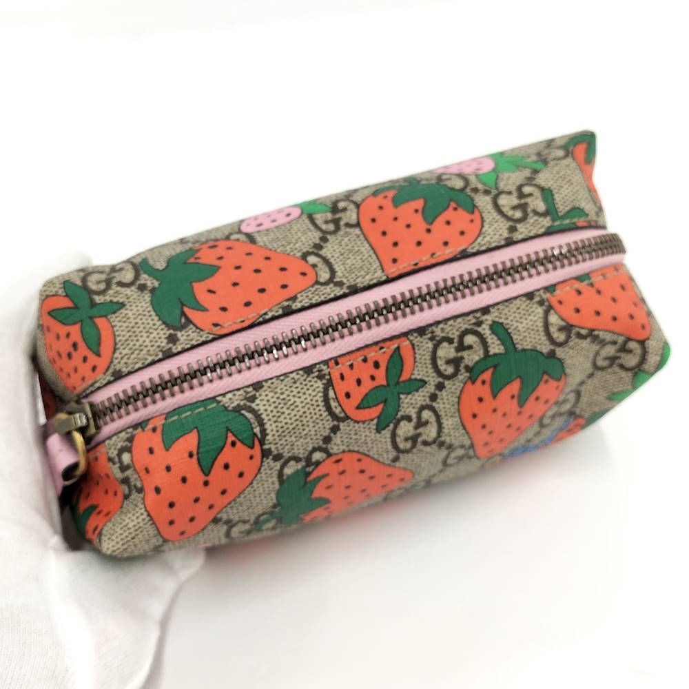 Gucci Strawberry GG Supreme Pouch — view 6