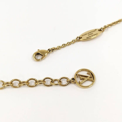 Louis Vuitton Essential V Necklace — view 8